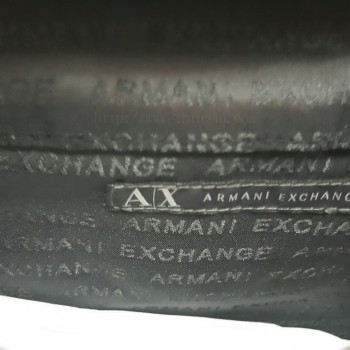 กระเป๋าสะพาย armani exchange