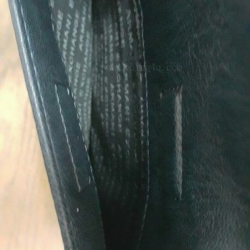 กระเป๋าสะพาย armani exchange