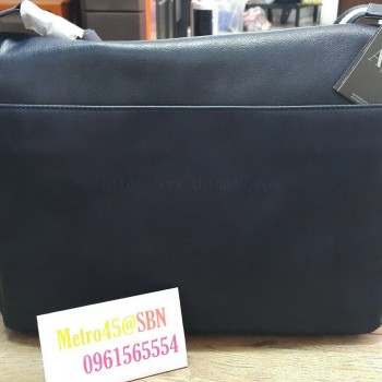 กระเป๋าสะพาย armani exchange