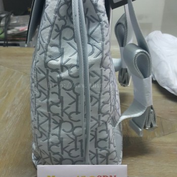 กระเป๋าเป้ CK ของแท้