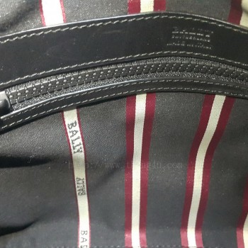 กระเป๋าสะพาย Bally รุ่น Nylon fabric black ของแท้