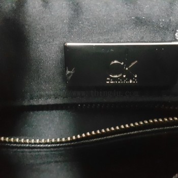 กระเป๋าสะพาย CK ของแท้