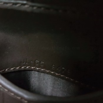 กระเป๋าสตางค์ Ferragamo แท้