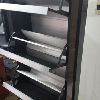 ตู้เก็บรองเท้าไฮกลอส ยี่ห้อ SB