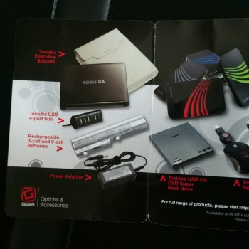 กระเป๋าโน๊ตบุ๊ต Toshiba 11นิ้ว