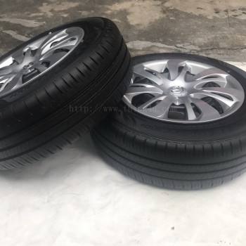 ชุดยางDunlopถอดป้ายแดงพร้อมล้อกะทะ185/65R15 ปี17 Mazda2 skyactive 
