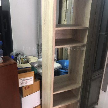 ตู้โชว์ ยี่ห้อ KONCEPT ของใหม่