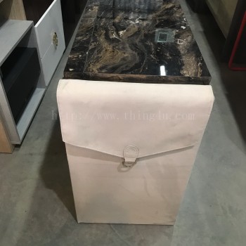 โต๊ะเครื่องแป้งSB ยี่ห้อLE LUXE รุ่น Lavela (ของใหม่)