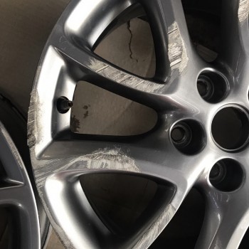 แม็ก MAZDA3 โฉมBL 4วง สีเมทัลลิค ขอบ17 