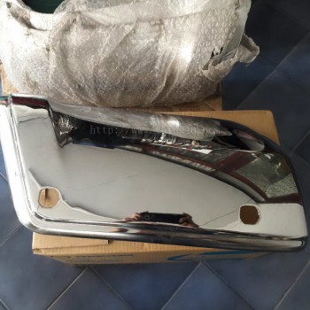 กันชนหลังโครเมี่ยมแท้ ซ้่าย-ขวา Mazda bt50 pro