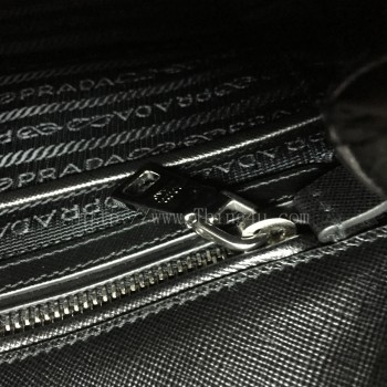 กระเป๋าPrada Nylon Tessuto Quiltin ของแท้