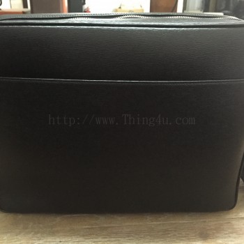 กระเป๋าMont Blanc messenger bag ของแท้