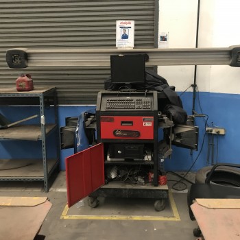 เครื่องตั้งศูนย์ John Bean รุ่น WA550A สภาพสวย